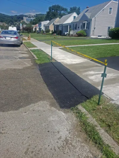 Aprons Installation Service by MAC Paving and Sealcoating – Driveway Apron Installation and Asphalt Companies NJ.
