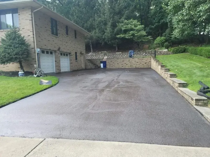 Sealcoating Service by MAC Paving and Sealcoating – Premier Asphalt Sealcoating Company NJ.
